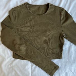Basic army green long sleeve crop